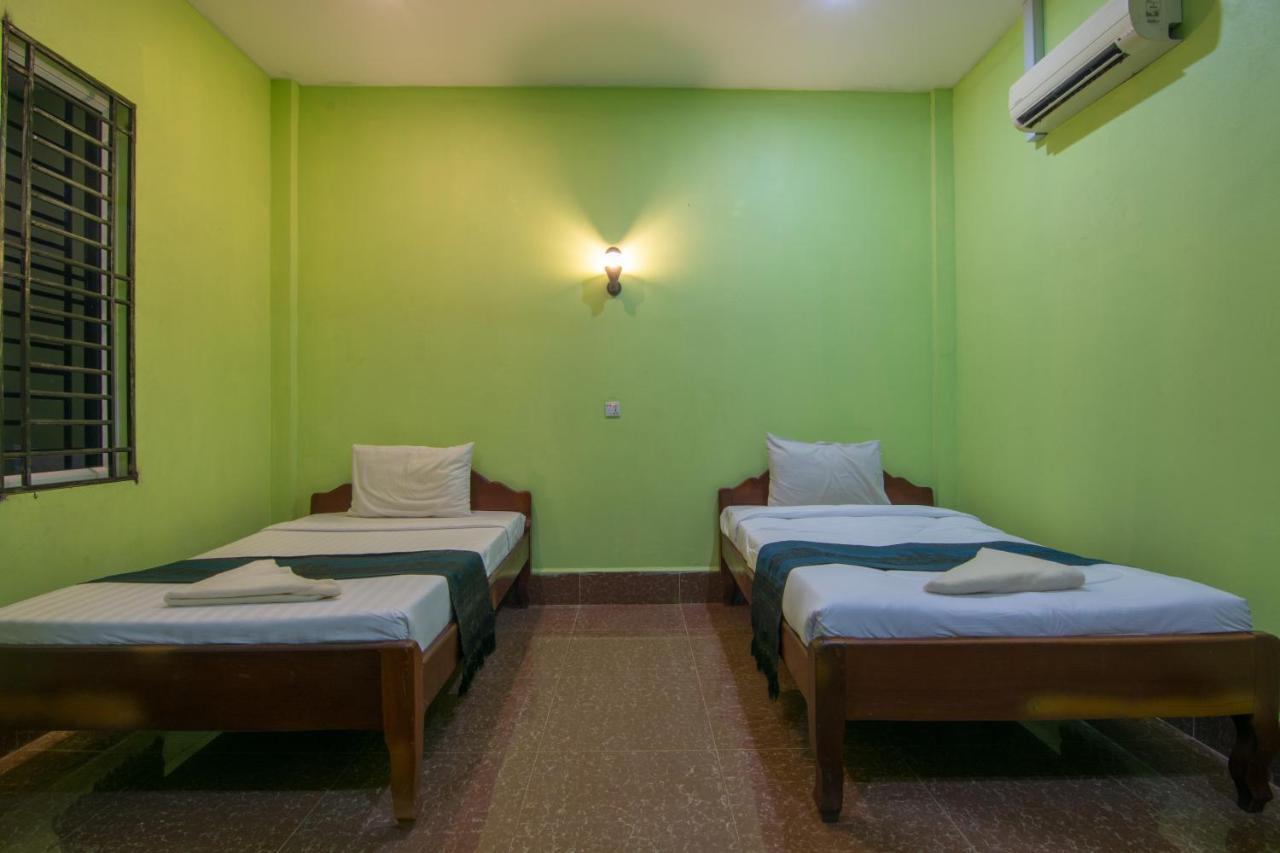 Relax Resort Angkor Villa Siem Reap Exterior photo